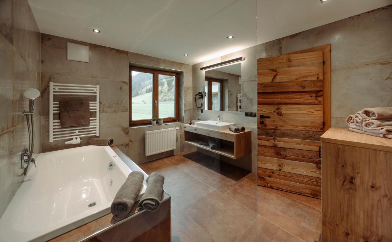 Alpin Apartement G'ret Flachau Buitenkant foto